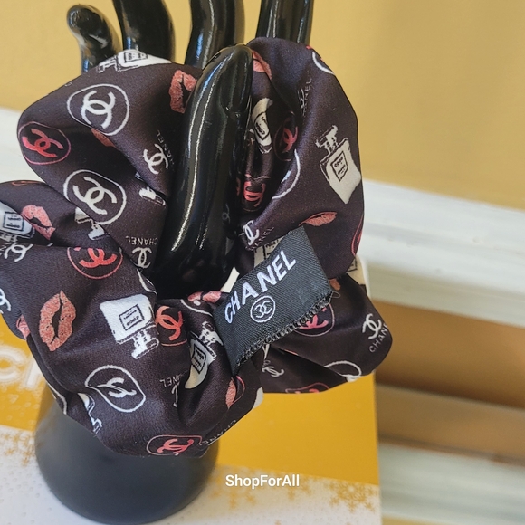 Chanel  Scrunchie with Iconic Logos - Picture 1 of 5